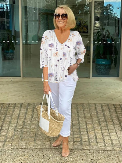 Marlowe | Floral blouse with relaxed elegance